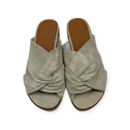 kenneth-cole-or-stylowe-klapki-damskie-wygoda-i-lekkosc-na-lato-40