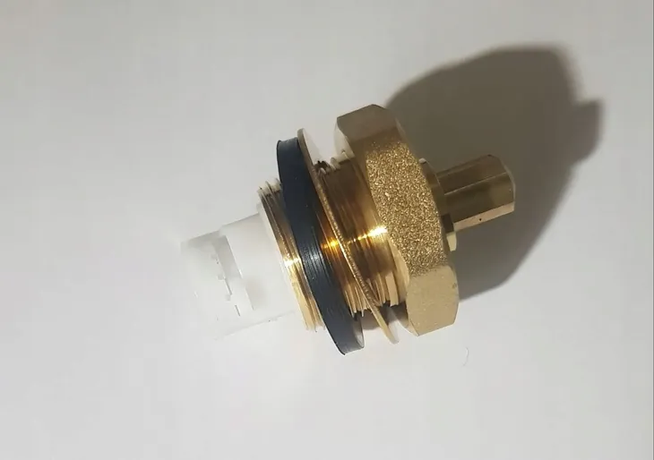 zawor-do-poidel-k50-k71-rodzaj-miskowe