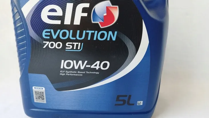 olej-elf-evolution-700-sti-10w40-5l-klasa-lepkosci-sae-10w-40