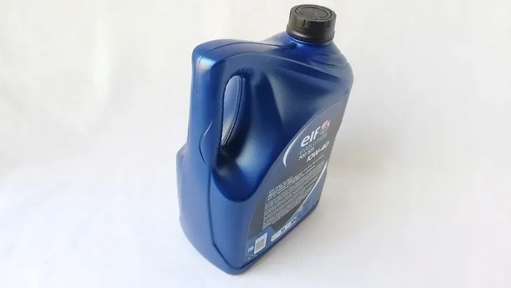 olej-elf-evolution-700-sti-10w40-5l-stan-nowy-przeznaczenie-samochody-osobowe