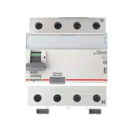 wylacznik-roznicowopradowy-4p-40a-0-03a-typ-ac-legrand-411708