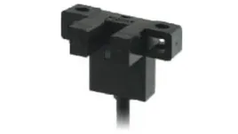 czujnik-fotoelektryczny-o-zasiegu-5mm-pnp-dark-onlight-on-ee-sx671p-wr-1m