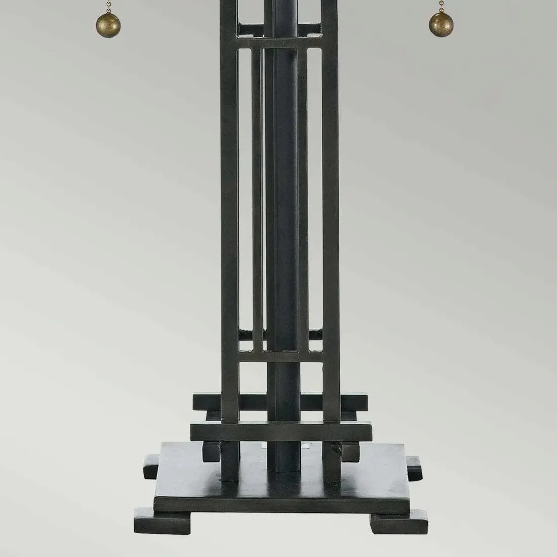 lampa-stolowa-art-deco-tiffany-brazowa-chastain-e27-60w-quoizel