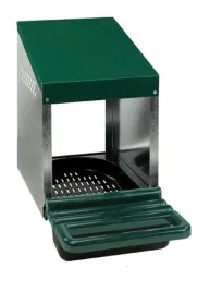 gniazdo-automatyczne-dla-kur-niosek-z-koszem-na-jaja-gu