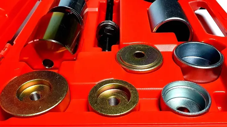 sciagacz-tulei-lozysk-wahacza-bmw-e36-e46-e90-e60-stan-nowy-waga-z-opakowaniem-7-kg