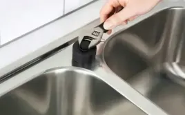 wyciecie-otworu-35-mm-w-zlewozmywaku-stalowym