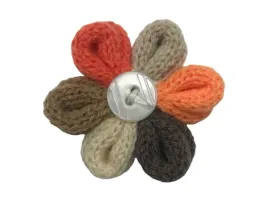 kwiat-handmade-szydelko-z-guzikiem-mix-braz-5-szt