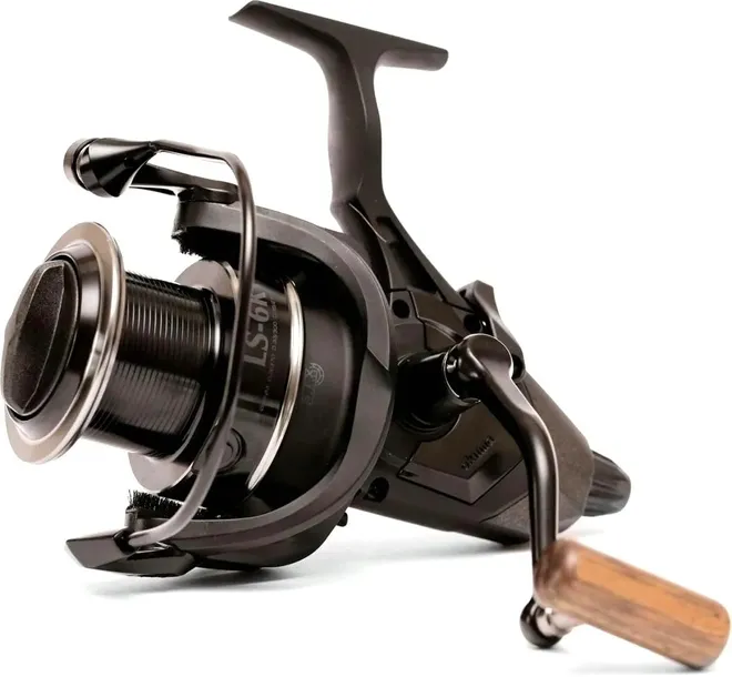 kolowrotek-okuma-ls-6k-5-3-1-waga-530-g