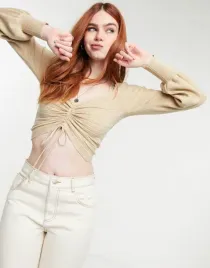 damski-bezowy-sweter-dlugi-rekaw-klasyk-38-rnb