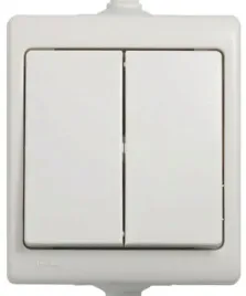 lacznik-swiecznikowy-natynkowy-bialy-ip44-vena-150405