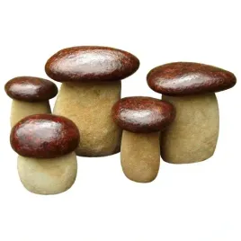 kamienie-ogrodowe-figurki-grzyby-zestaw-5-sztuk