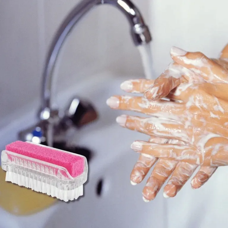 sanel-szczotka-do-rak-z-pumeksem-wawel-mix-kolorow-stan-nowy