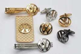 klips-spinka-do-krawat-emblemat-vw-volkswagen-oldtimer-klasyk-dla-pasjonata