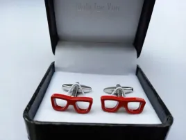 spinki-do-mankietow-czerwone-okulary-jurka-owsiaka