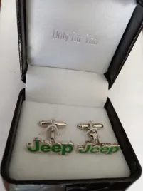 ekskluzywne-spinki-do-mank-koszuli-jeep-exciting