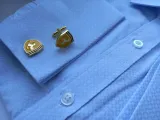ekskluzywne-spinki-do-koszuli-ferrari-wykonczenie-satynowe