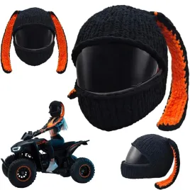 czapka-na-kask-bunny-rider-przyciaga-uwage