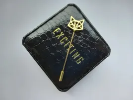 pudelko-etui-do-spinek-marki-exciting-box-typu-szkatulka-doplata-za-pudelko