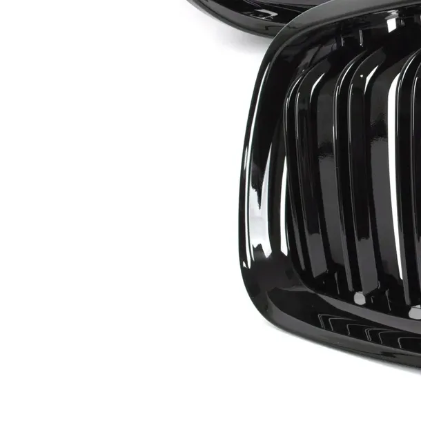 nerki-grill-atrapa-czarny-polysk-do-bmw-e90-e91lifting-2008-2013-stan-nowy-producent-inny