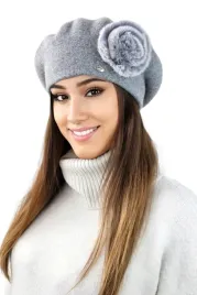 welniany-beret-damski-srebrny-z-ozdoba-naturalna-z-krolika-kamea-orchid