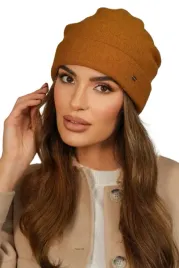 welniana-czapka-damska-beanie-z-wywinieciem-polska-miodowa-kamea-krokus