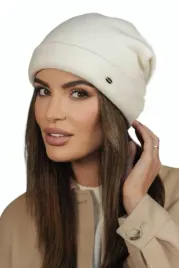 welniana-czapka-damska-beanie-z-wywinieciem-polska-ecru-kamea-krokus