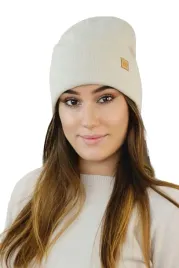 bezowa-czapka-beanie-damska-meska-uniwersalna-z-podszewka-kamea-sally