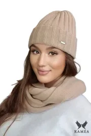 welniana-czapka-damska-wywiniecie-grube-sploty-polska-camelowa-tahira