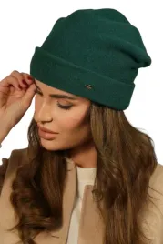 welniana-czapka-damska-beanie-z-wywinieciem-polska-ciemno-zielona-krokus