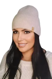 bezowa-czapka-damska-beanie-w-prazek-100percent-welna-jeden-kolor-kamea-draco