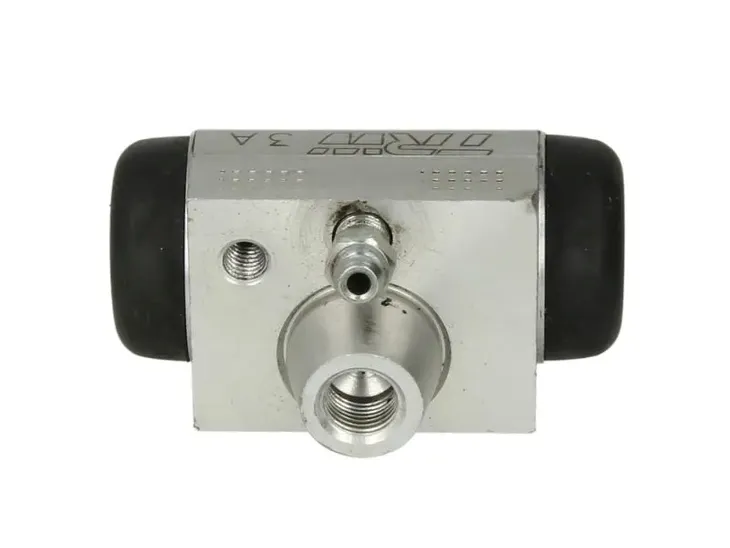 cylinderek-hamulcowy-bwc243-waga-z-opakowaniem-0-kg