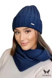 zimowy-komplet-damski-czapka-i-komin-welniany-granatowy-zestaw-tahira