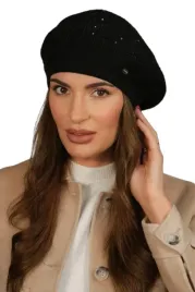czarny-beret-damski-cekinowy-wklad-z-miekkiego-polaru-polski-kamea-piwonia