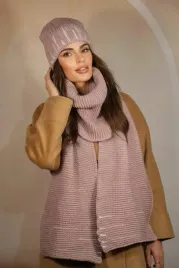 komplet-zimowy-czapka-i-szalik-ladny-wzor-kolor-rozowy-polski-kamea-habis