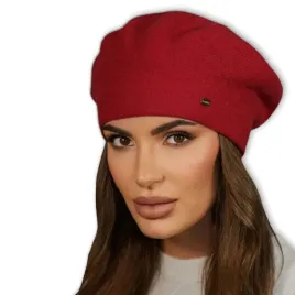 czerwony-welniany-beret-damski-elegancki-na-wysokiej-nozce-polski-kiang