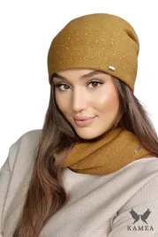miodowa-czapka-damska-beanie-blyszczace-cyrkonie-logo-dolomit-polska