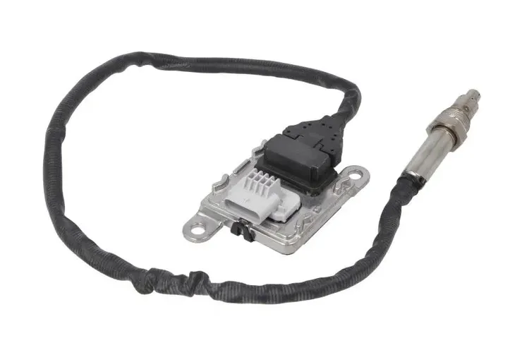 czujnik-nox-katalizator-nox-7-13557-01-0-typ-samochodu-autobusy-samochody-dostawcze
