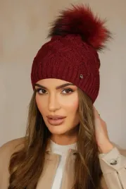 zimowa-czapka-damska-z-pomponem-piekny-wzor-polska-bordowa-kamea-lamis