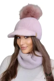 czapka-damska-z-daszkiem-miekka-na-polarze-polska-rozowa-kamea-koryna