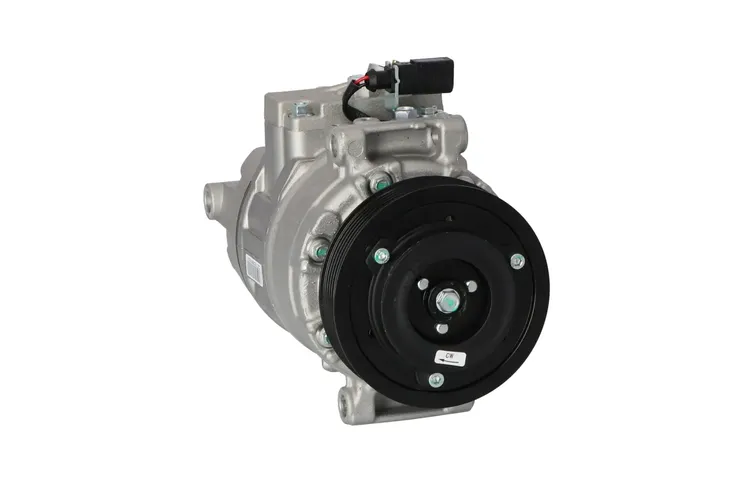 kompresor-klimatyzacji-32611-stan-nowy-waga-z-opakowaniem-5-kg