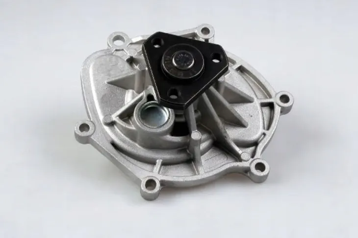 pompa-cieczy-chlodzacej-p692-producent-czesci-hepu