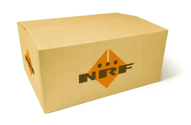 kompresor-klimatyzacji-32579-waga-z-opakowaniem-8-kg