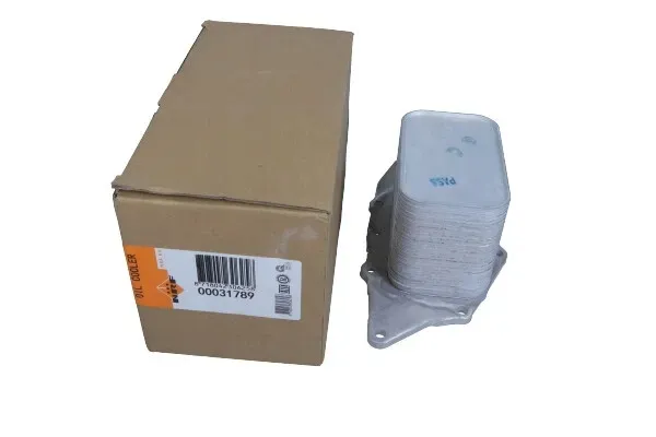 chlodnica-oleju-31789-stan-nowy-producent-czesci-nrf