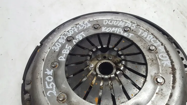 docisk-sprzegla-3082-307-232-producent-czesci-sachs