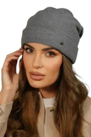 welniana-czapka-damska-beanie-z-wywinieciem-polska-ciemno-szara-krokus