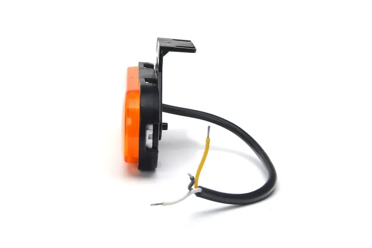 swiatlo-obrysowe-1420-wersja-europejska