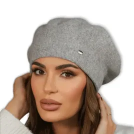 szary-welniany-beret-damski-elegancki-na-wysokiej-nozce-polski-kamea-kiang