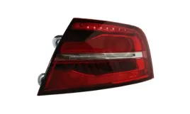 lampa-zespolonych-swiatel-tylnych-141113004