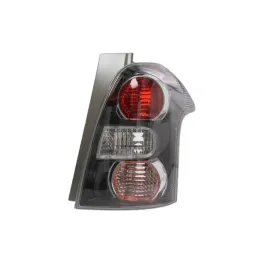 lampa-zespolonych-swiatel-tylnych-141107004
