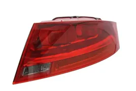 lampa-zespolonych-swiatel-tylnych-105080220